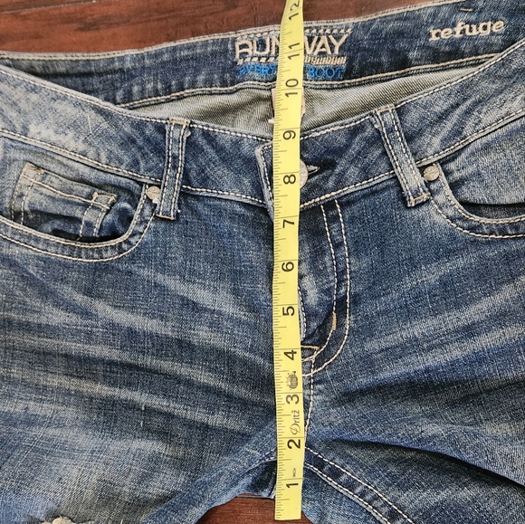 REFUGE RUNWAY EVERYDAY BOOT JEANS - Picture 6 of 8